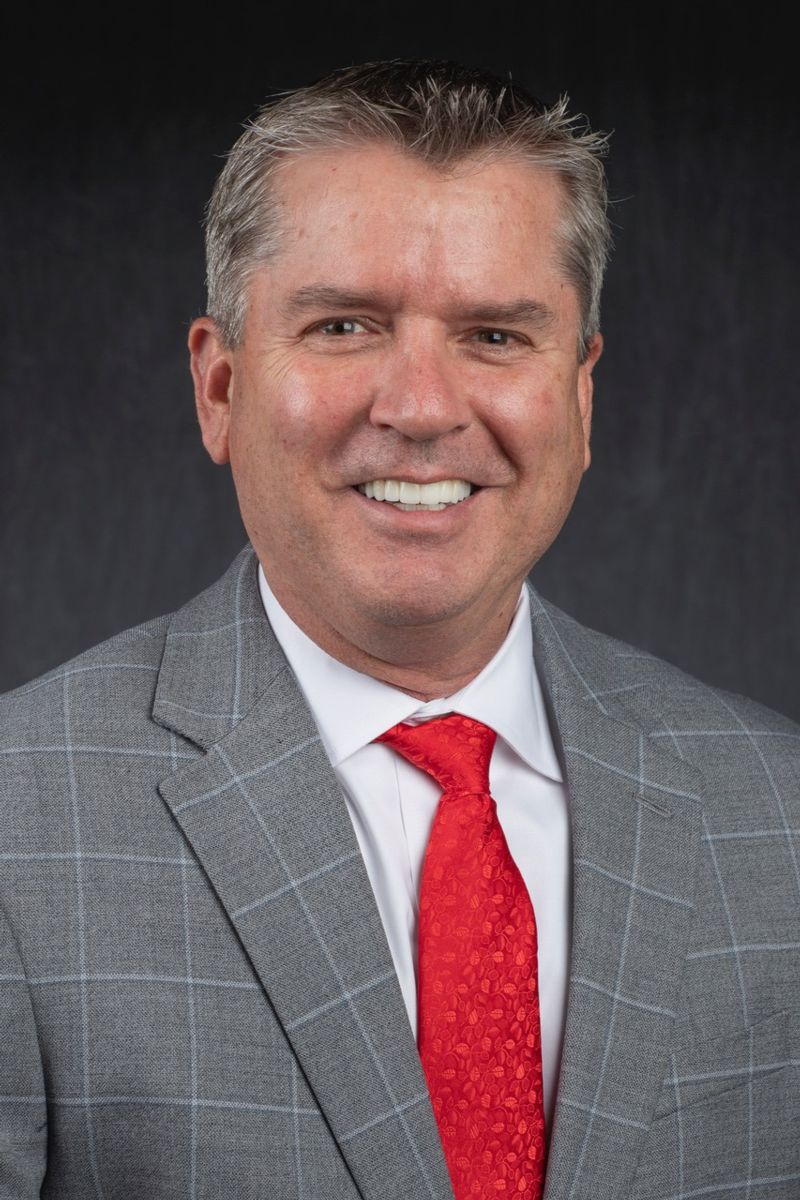 Head Coach Mike Helfer Photo